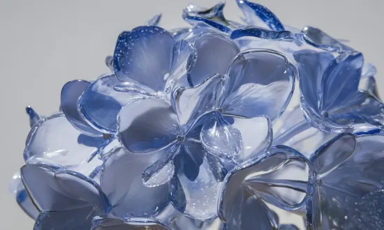 19 ноября - артиллеристы, кузнецы и аромат свежего хлеба: неожиданные поводы подарить цветы!